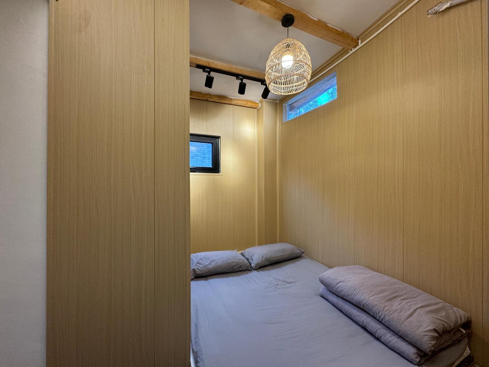 Beijing Hills & Hutong City Retreat Near Forbidden City & Line 4 Multi-Room Options Екстериор снимка
